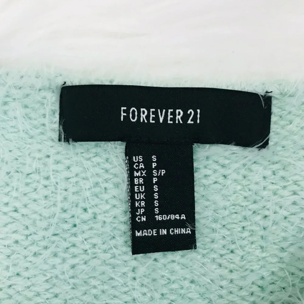 Forever 21 Mint Green Cropped Sweater Size Small